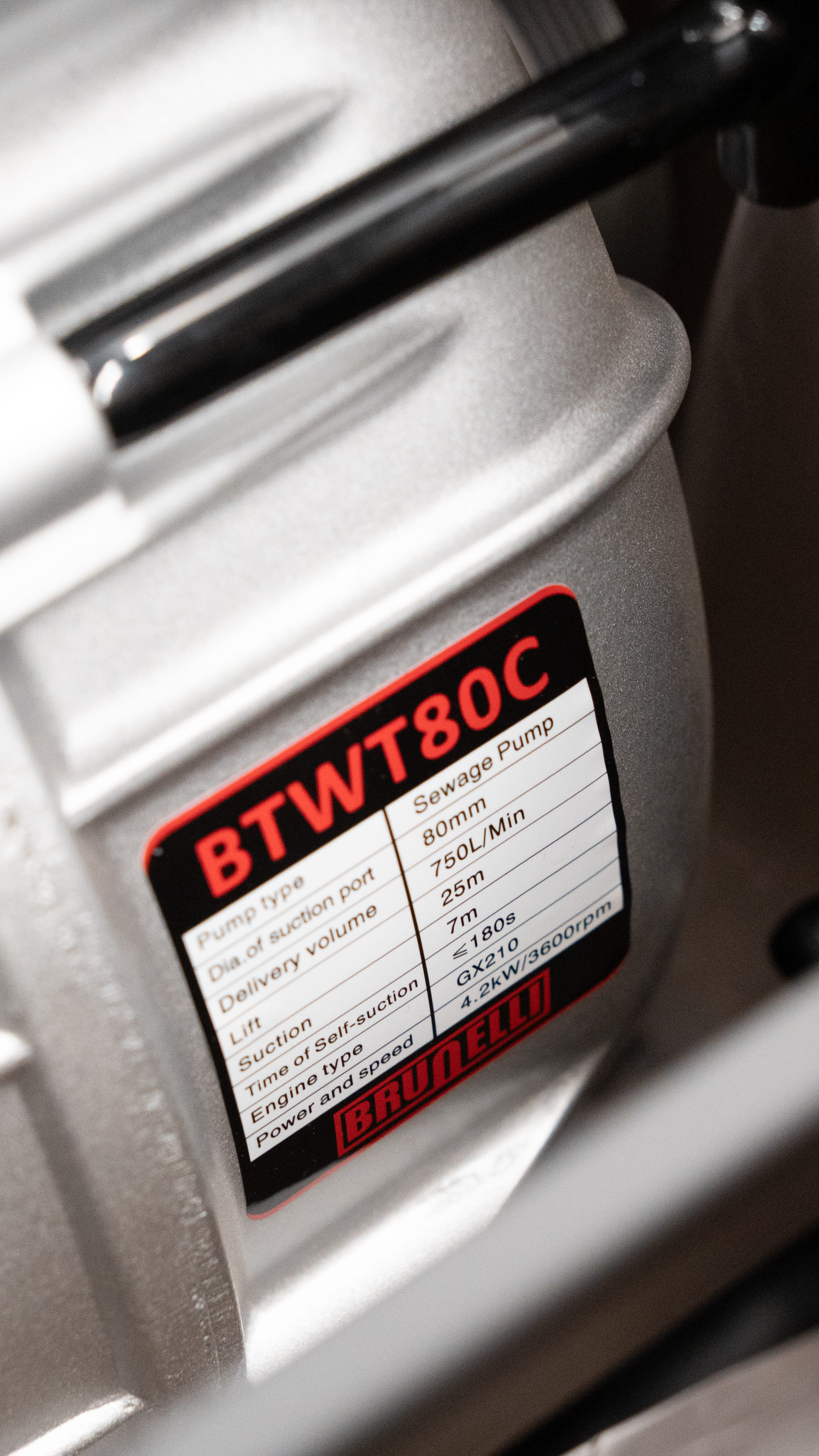 MOTOBOMBA PARA AGUAS TURBIAS BRUNELLI BTWT80C - imagen adicional 2